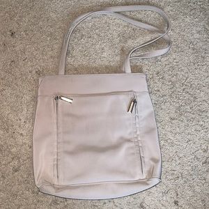 Hilliard and Hanson purse